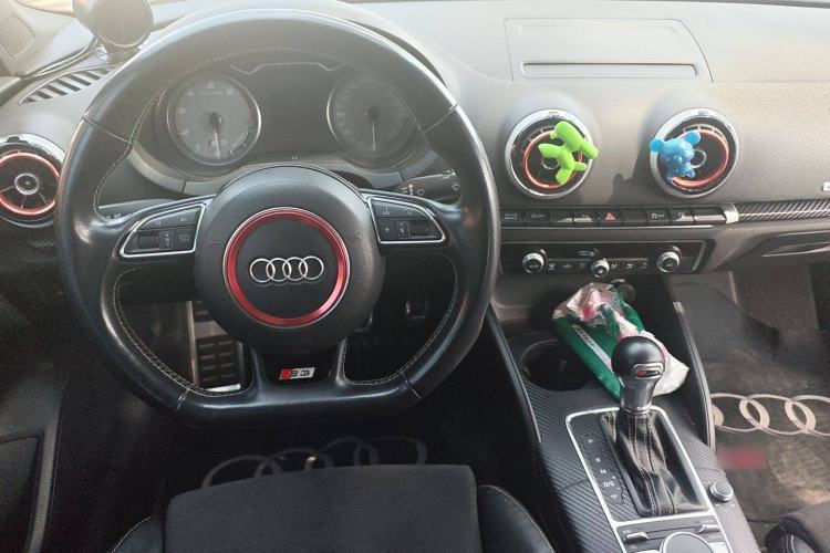 Used Audi S3 2015 S3 2.0T Limousine Steering Wheel