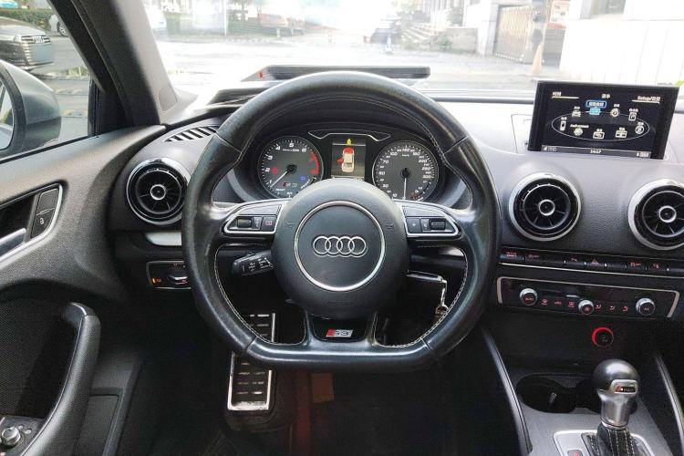 Used Audi S3 2015 S3 2.0T Limousine Steering Wheel
