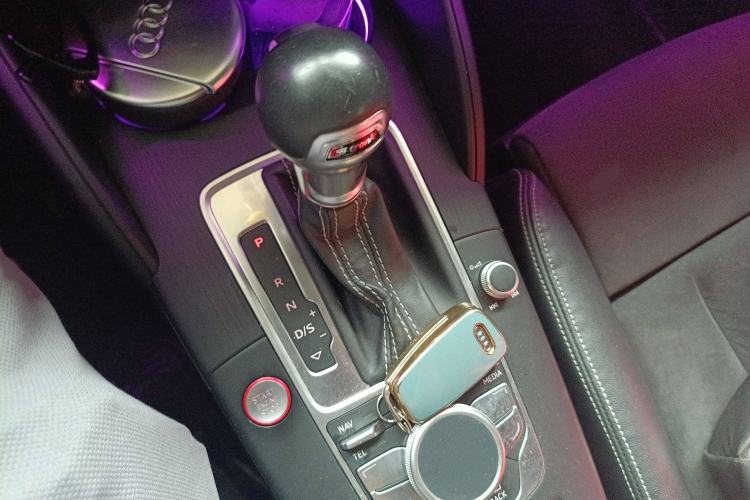 Used Audi S3 2015 S3 2.0T Limousine Gear Lever