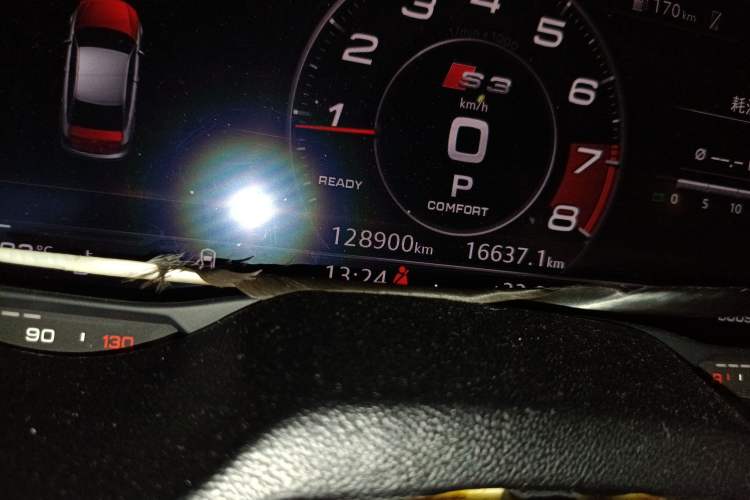 Used Audi S3 2015 S3 2.0T Limousine Odometer Close Up
