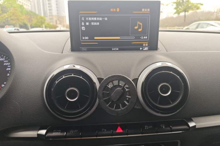 Used Audi S3 2017 S3 2.0T Limousine Audio And AC Panel