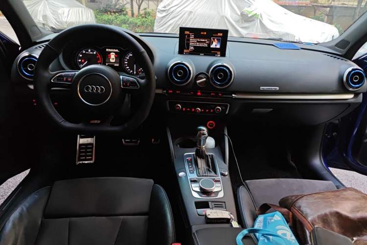 Used Audi S3 2017 S3 2.0T Limousine Center Console