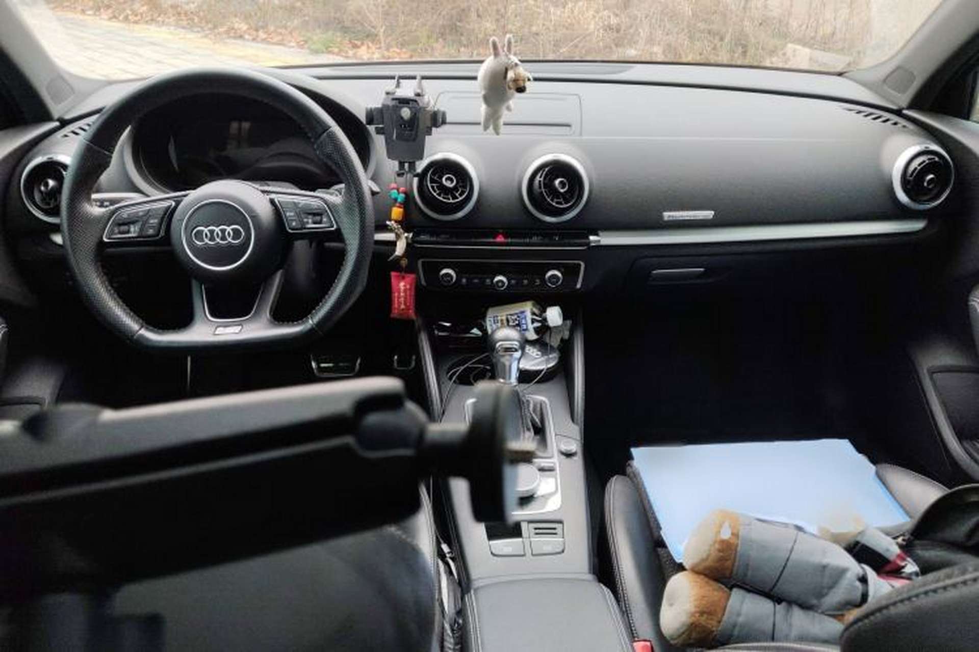 Used Audi S3 2017 Year Restyled S3 2.0T Limousine Center Console