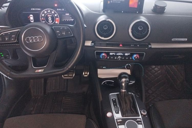 Used Audi S3 2017 Year Restyled S3 2.0T Limousine Center Console