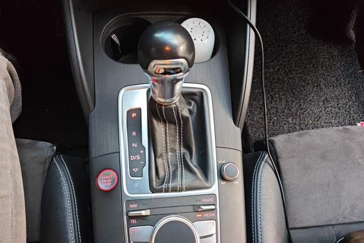 Used Audi S3 2017 S3 2.0T Limousine Gear Lever
