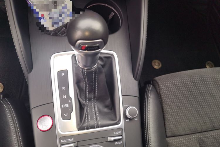 Used Audi S3 2017 Year Restyled S3 2.0T Limousine Gear Lever