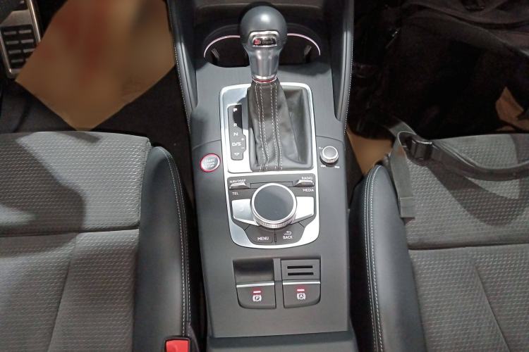 Used Audi S3 2017 Year Restyled S3 2.0T Limousine Gear Lever