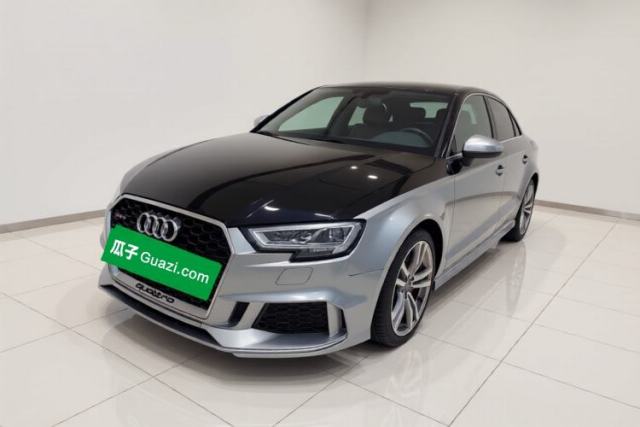 Audi S3 2017 Year Restyled S3 2.0T Limousine с пробегом