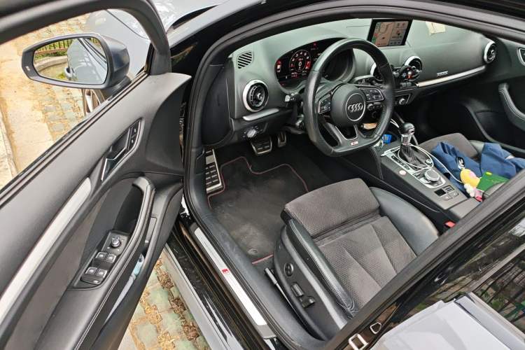 Used Audi S3 2017 Year Restyled S3 2.0T Limousine Driver Seat