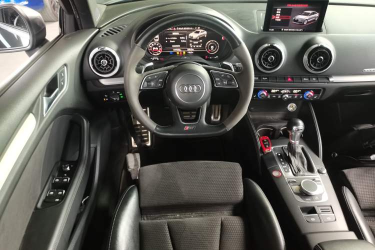 Used Audi S3 2017 Year Restyled S3 2.0T Limousine Steering Wheel