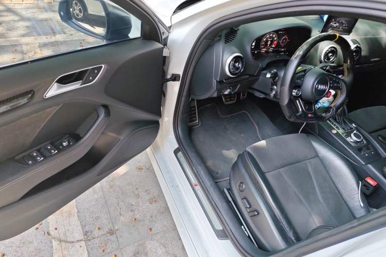 Used Audi S3 2017 Year Restyled S3 2.0T Limousine Driver Seat