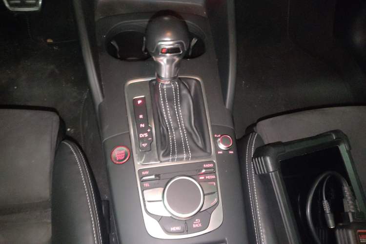 Used Audi S3 2017 S3 2.0T Limousine Gear Lever