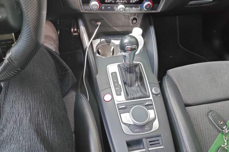 Used Audi S3 2017 Year Restyled S3 2.0T Limousine Gear Lever