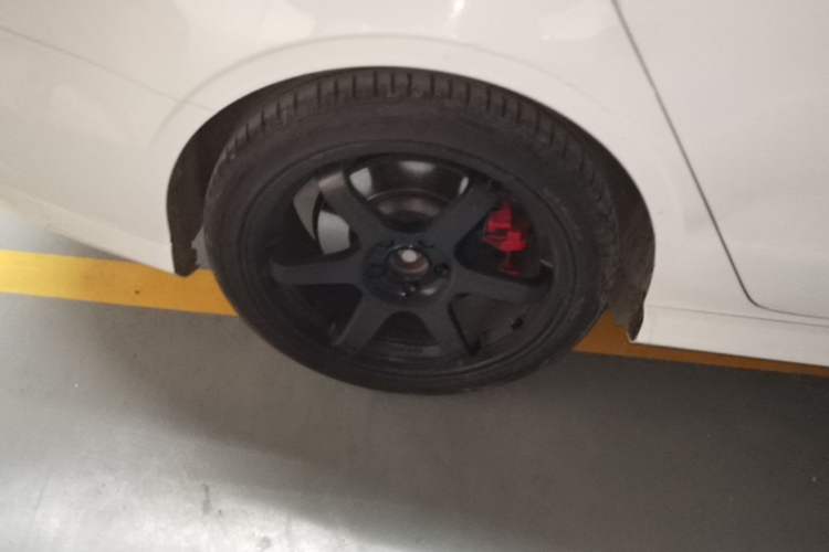 Used Audi S3 2017 Year Restyled S3 2.0T Limousine Right Rear Wheel Hub