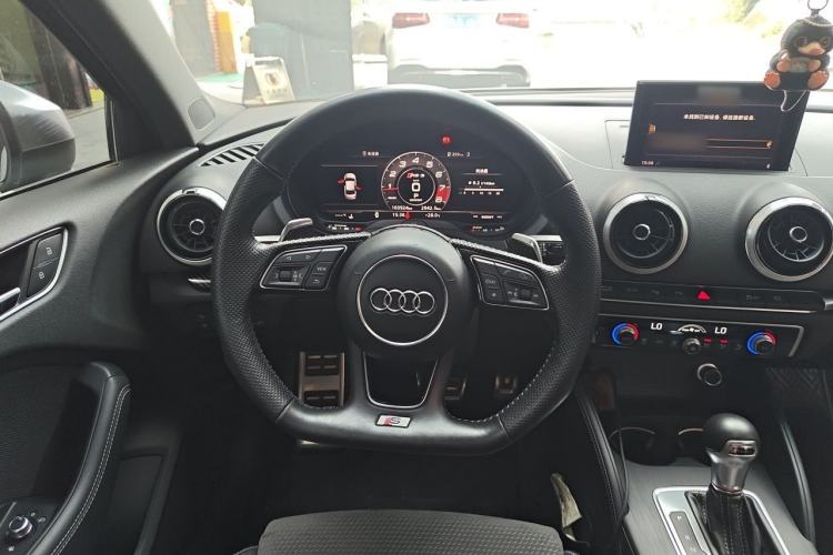 Used Audi S3 2017 Year Restyled S3 2.0T Limousine Steering Wheel