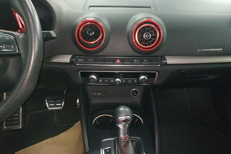 Used Audi S3 2019 S3 2.0T Limousine Audio And AC Panel