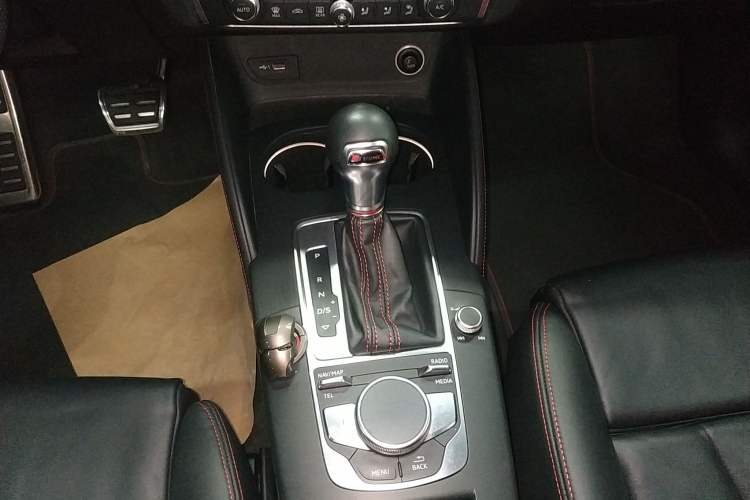 Used Audi S3 2019 S3 2.0T Limousine Gear Lever