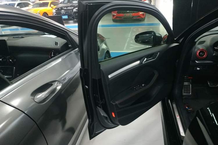 Used Audi S3 2019 S3 2.0T Limousine Interior 7