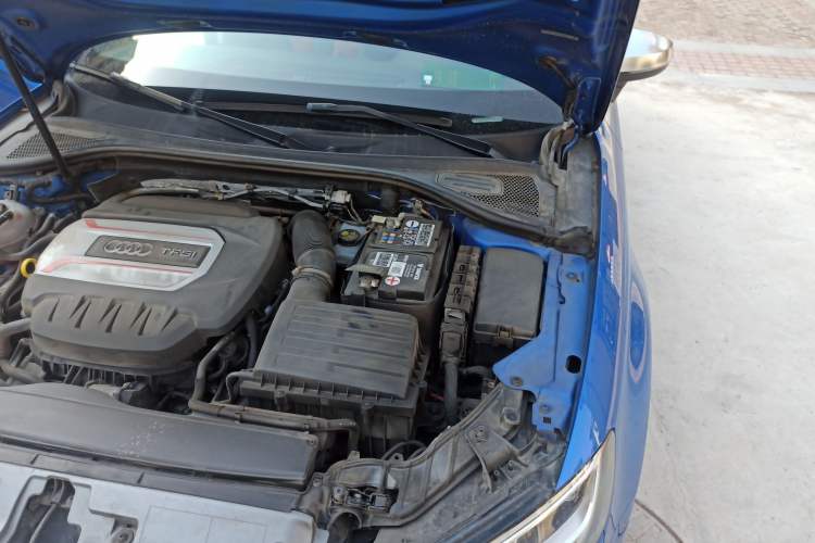 Used Audi S3 2019 S3 2.0T Limousine Engine Bay Left