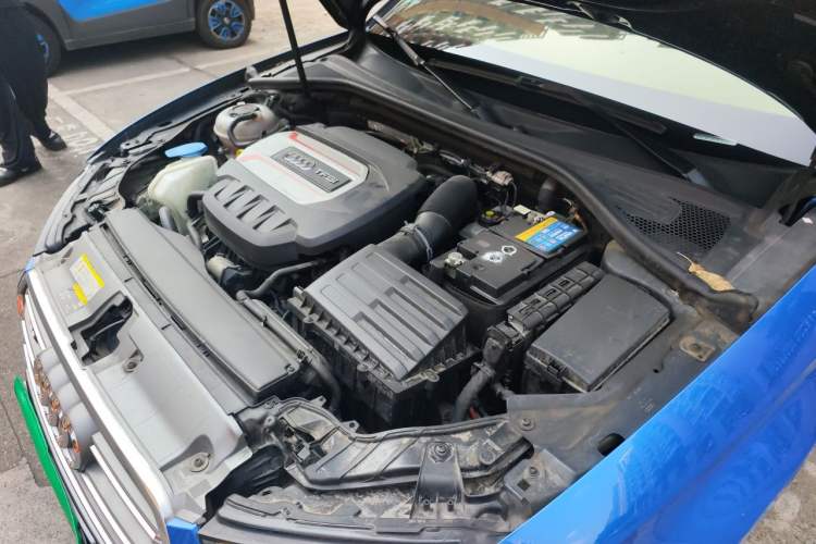 Used Audi S3 2019 S3 2.0T Limousine Engine Bay Left