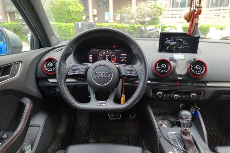 Used Audi S3 2019 S3 2.0T Limousine Steering Wheel