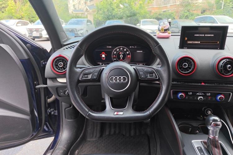 Used Audi S3 2019 S3 2.0T Limousine Steering Wheel