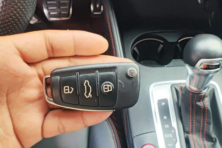 Used Audi S3 2019 S3 2.0T Limousine Vehicle Key