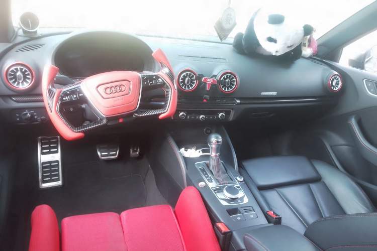 Used Audi S3 2019 S3 2.0T Limousine Center Console