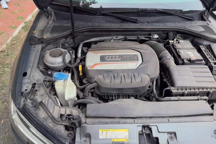 Used Audi S3 2019 S3 2.0T Limousine Engine Bay Right