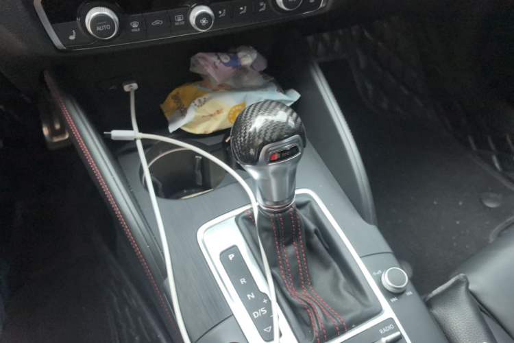 Used Audi S3 2019 S3 2.0T Limousine Gear Lever