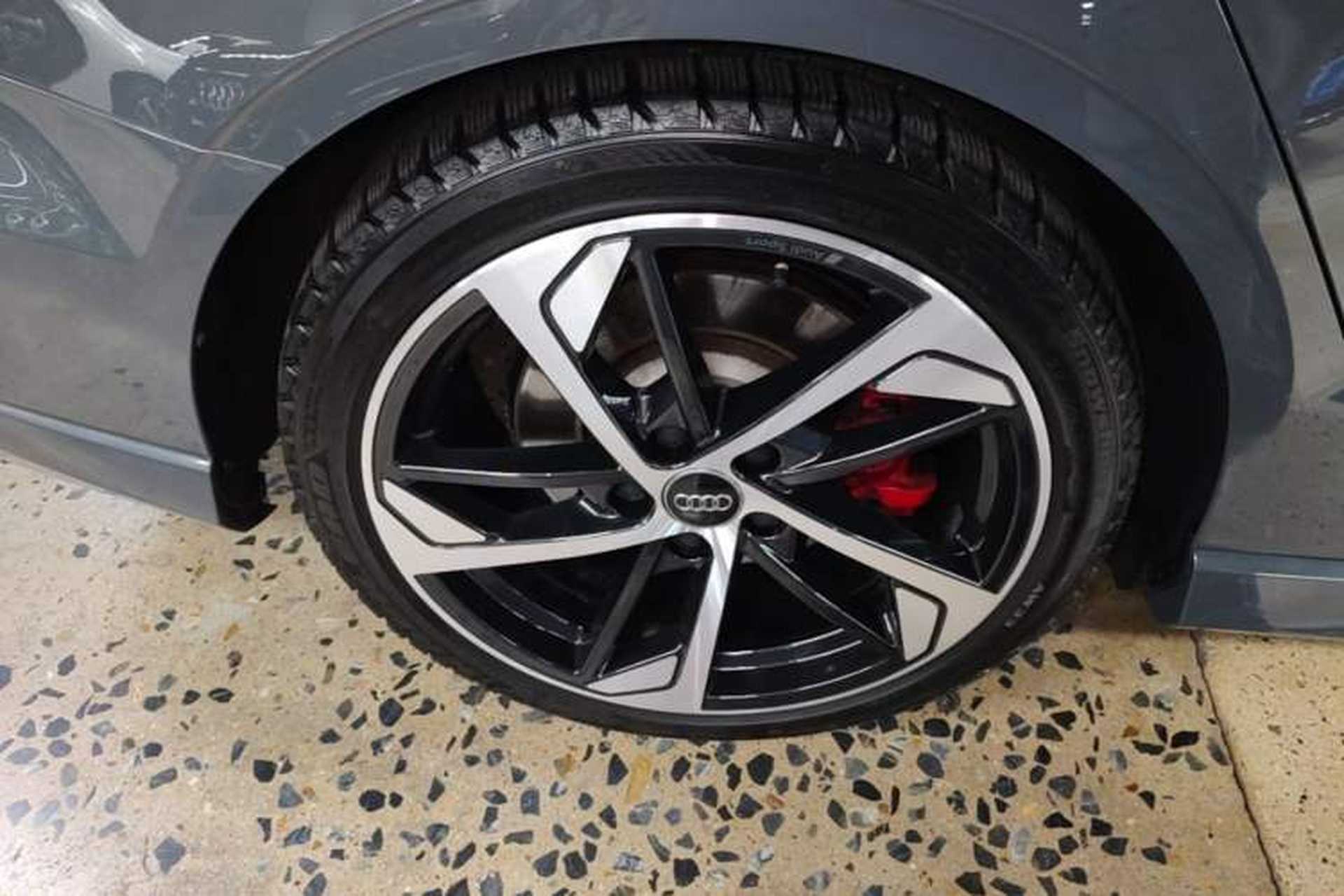 Used Audi S3 2019 S3 2.0T Limousine Right Rear Wheel Hub