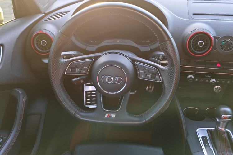 Used Audi S3 2019 S3 2.0T Limousine Steering Wheel