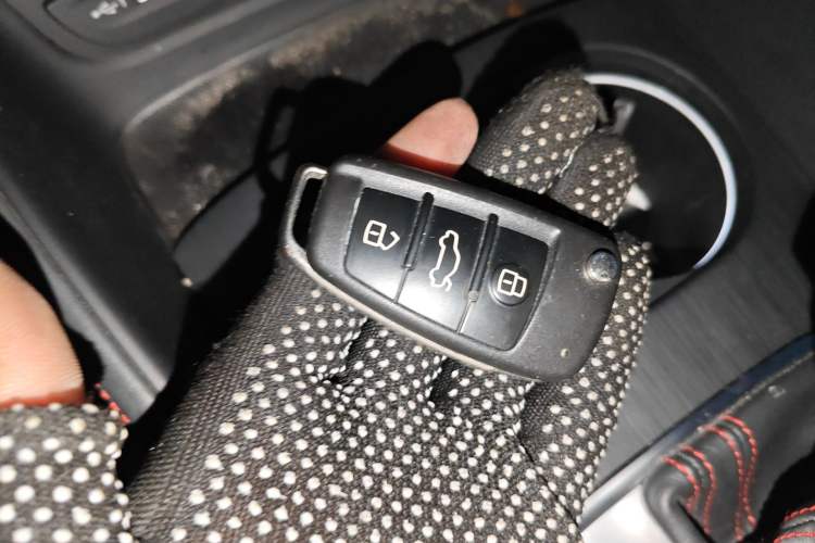 Used Audi S3 2019 S3 2.0T Limousine Vehicle Key