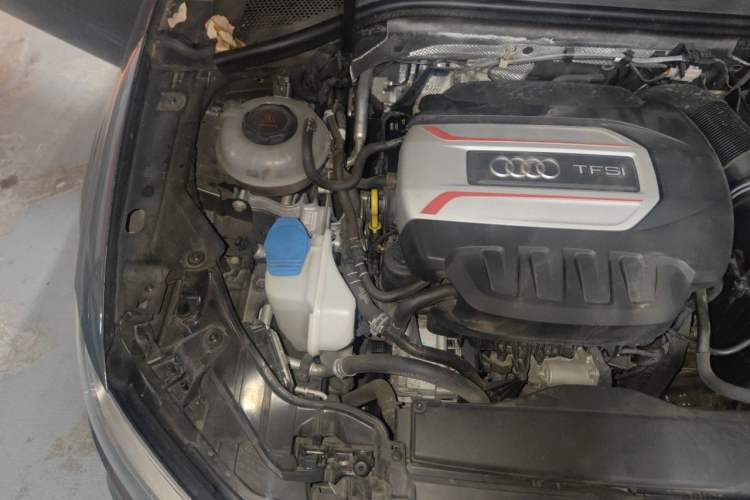 Used Audi S3 2019 S3 2.0T Limousine Engine Bay Right