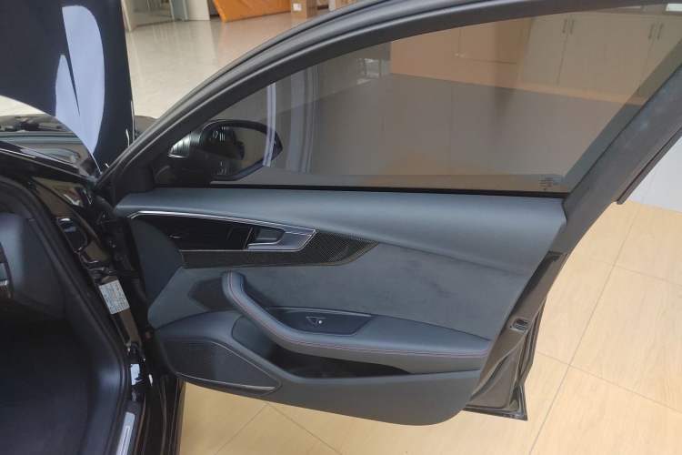 Used Audi S4 2023 S4 3.0TFSI Interior 5