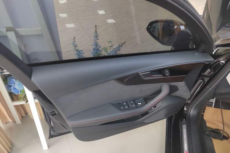 Used Audi S4 2023 S4 3.0TFSI Interior 7