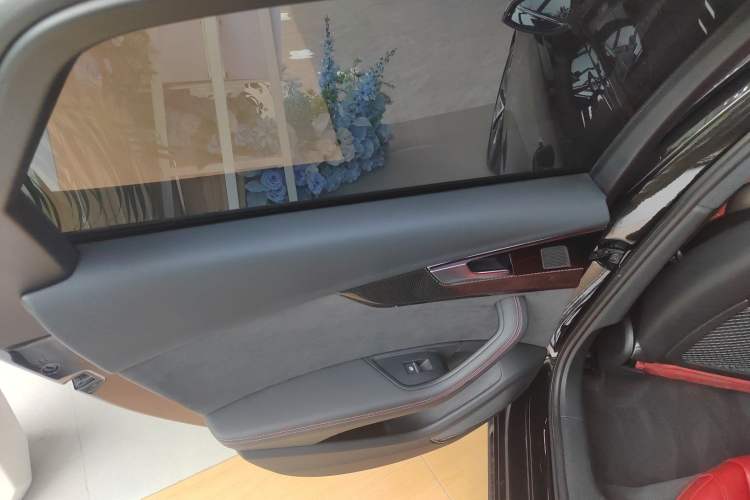 Used Audi S4 2023 S4 3.0TFSI Interior 8
