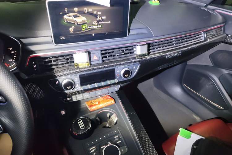 Used Audi S4 2018 S4 3.0TFSI Audio And AC Panel