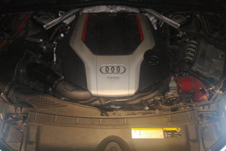 Used Audi S4 2018 S4 3.0TFSI Engine Bay
