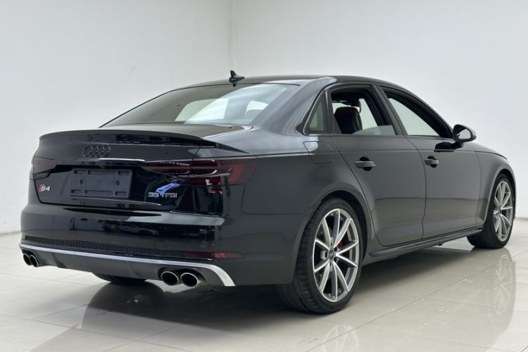 Used Audi S4 2018 S4 3.0TFSI Exterior 4