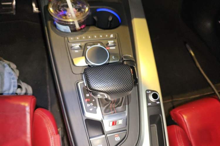 Used Audi S4 2018 S4 3.0TFSI Gear Lever