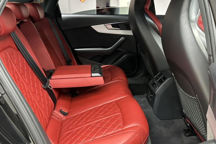 Used Audi S4 2018 S4 3.0TFSI Interior 10
