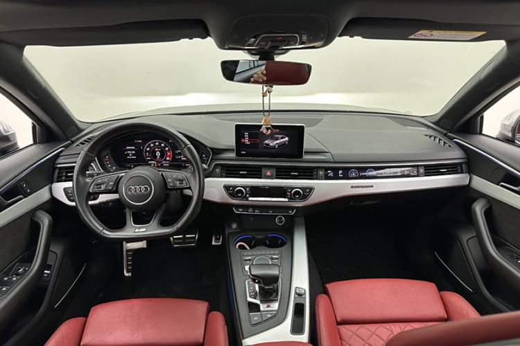 Used Audi S4 2018 S4 3.0TFSI Interior 2
