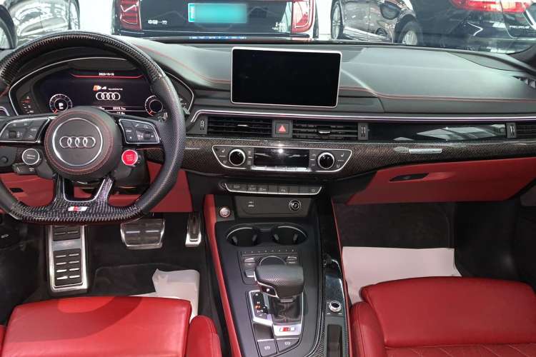 Used Audi S4 2018 S4 3.0TFSI Interior 3
