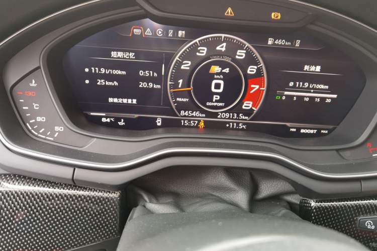Used Audi S4 2018 S4 3.0TFSI Odometer Close Up