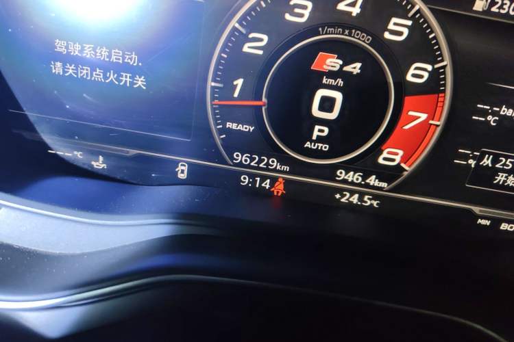Used Audi S4 2018 S4 3.0TFSI Odometer Close Up