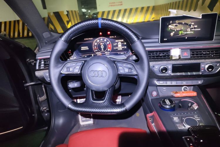 Used Audi S4 2018 S4 3.0TFSI Steering Wheel