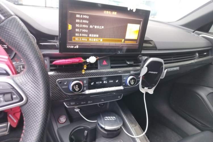 Used Audi S4 2018 S4 3.0TFSI Audio And AC Panel