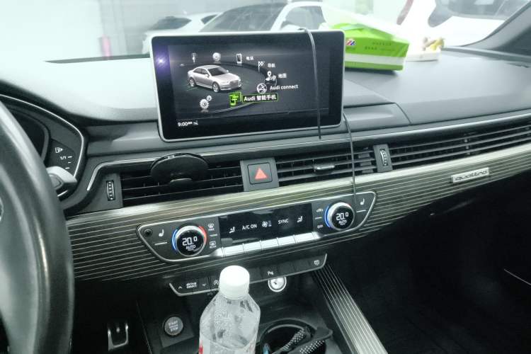 Used Audi S4 2018 S4 3.0TFSI Audio And AC Panel