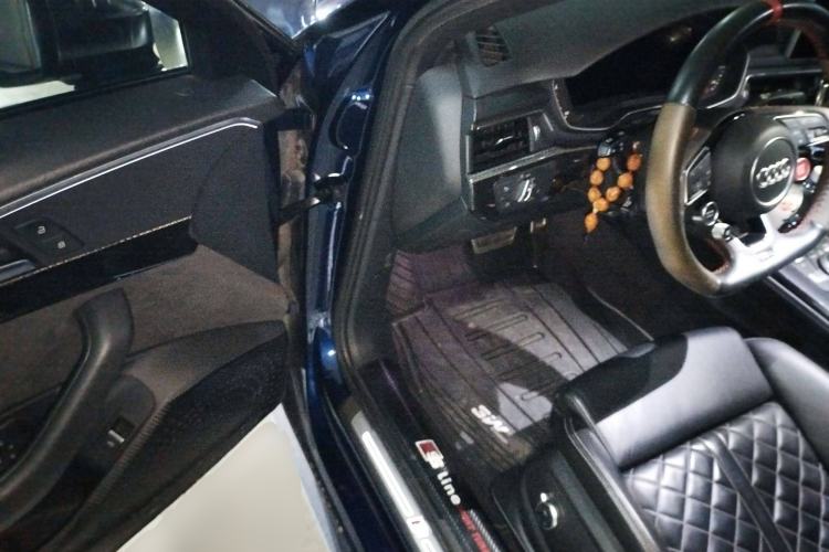 Used Audi S4 2018 S4 3.0TFSI Driver Seat